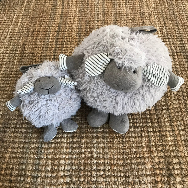 Shaggy Sheep - Grey